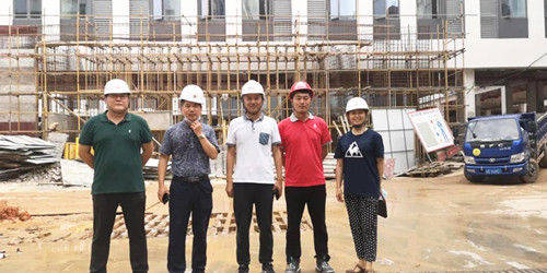 6月5日上午,深圳市南山区沙河小学学校工地现场进行普通教室,功能室