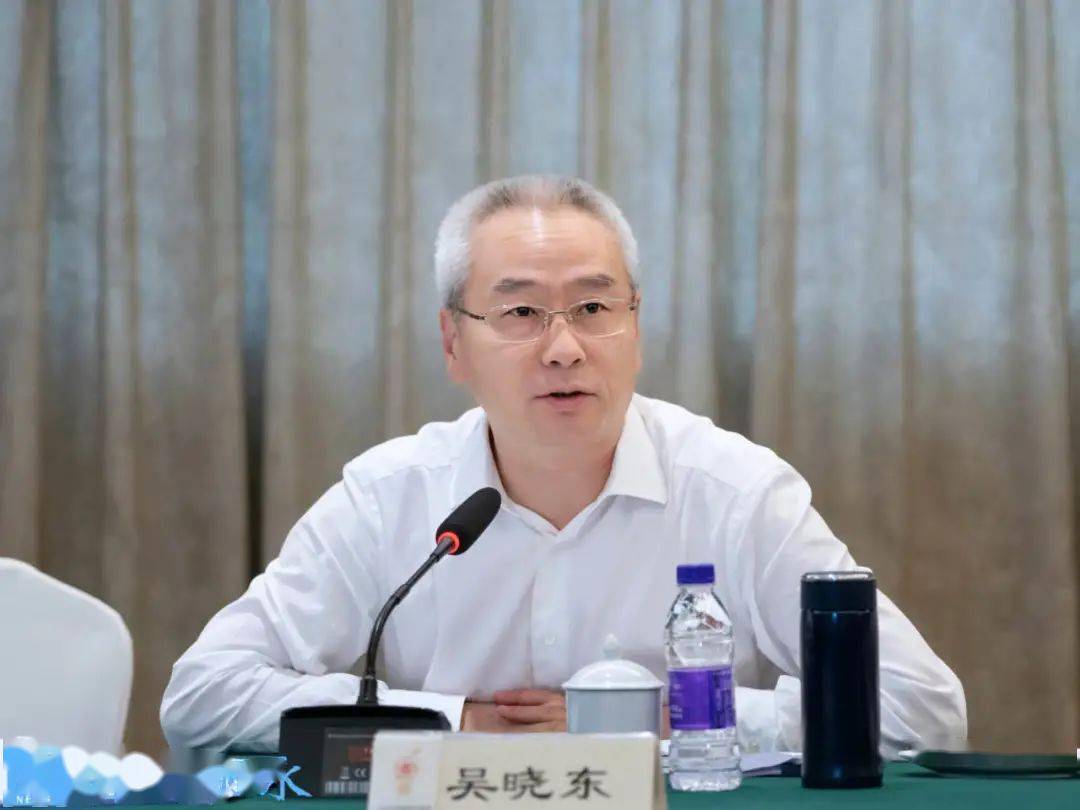 吴晓东在华侨代表座谈会上强调打好新时期侨牌凝聚侨力谋发展