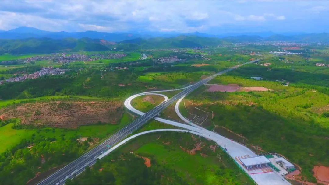 直播预告丨云茂(罗信)高速通车在即!明天,主播带你边玩边看!