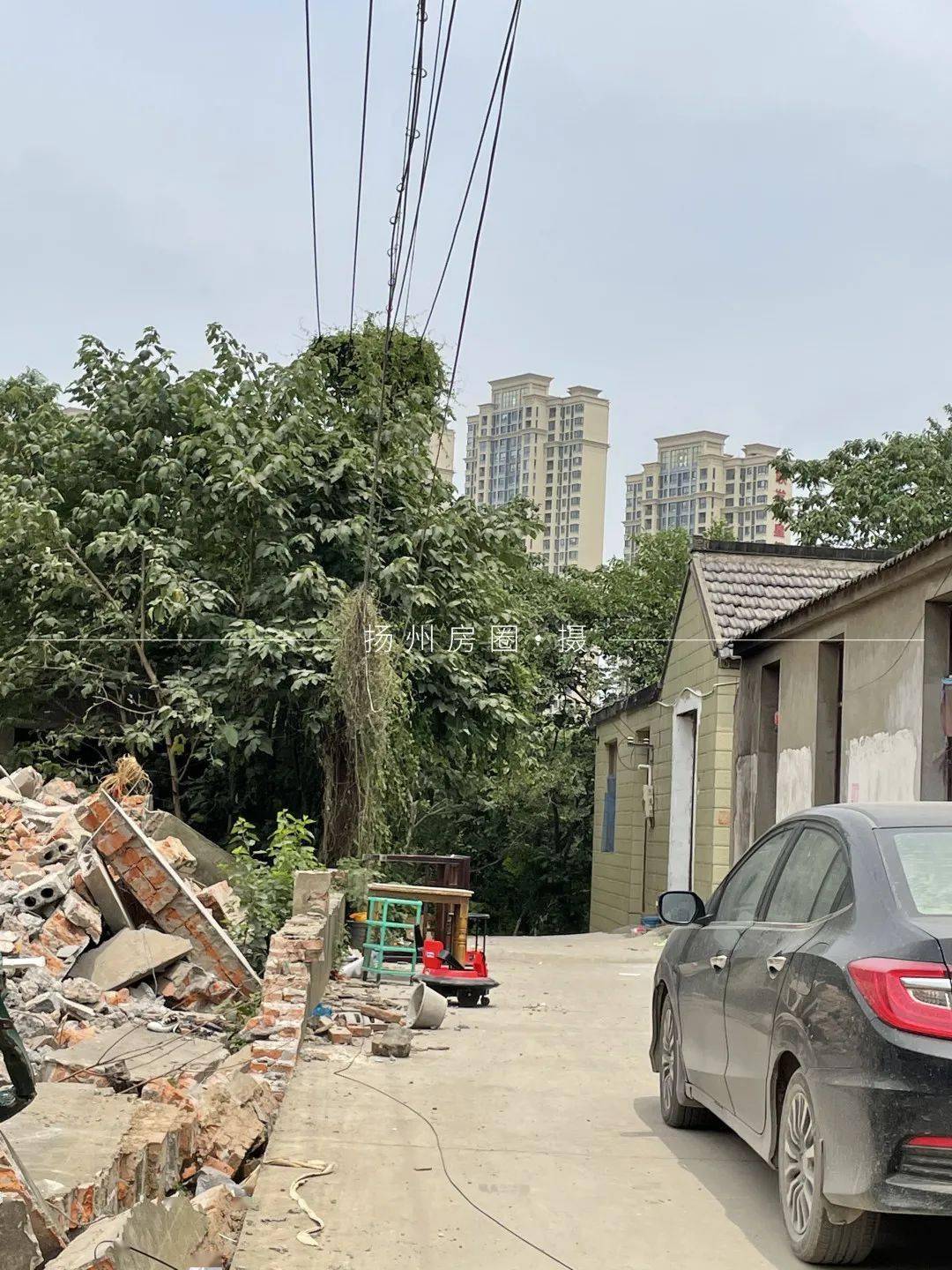 村民直言说拆就拆蜀冈万达对面的城中村正在拆迁