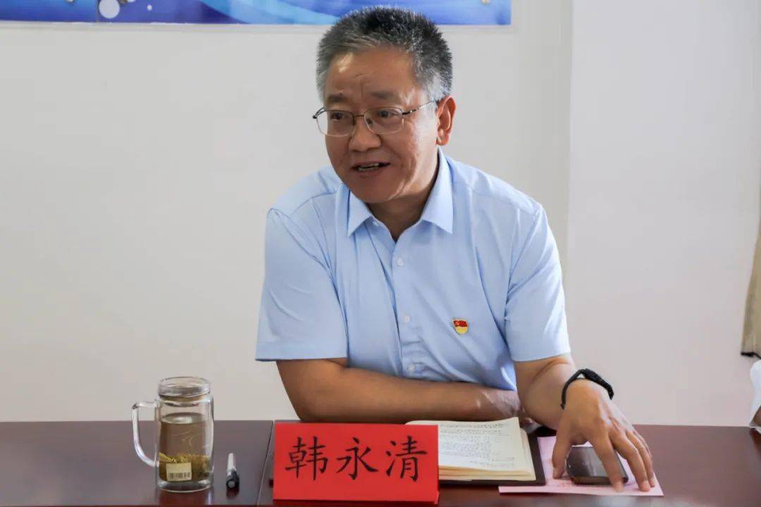 管理系毕业生主题服务活动