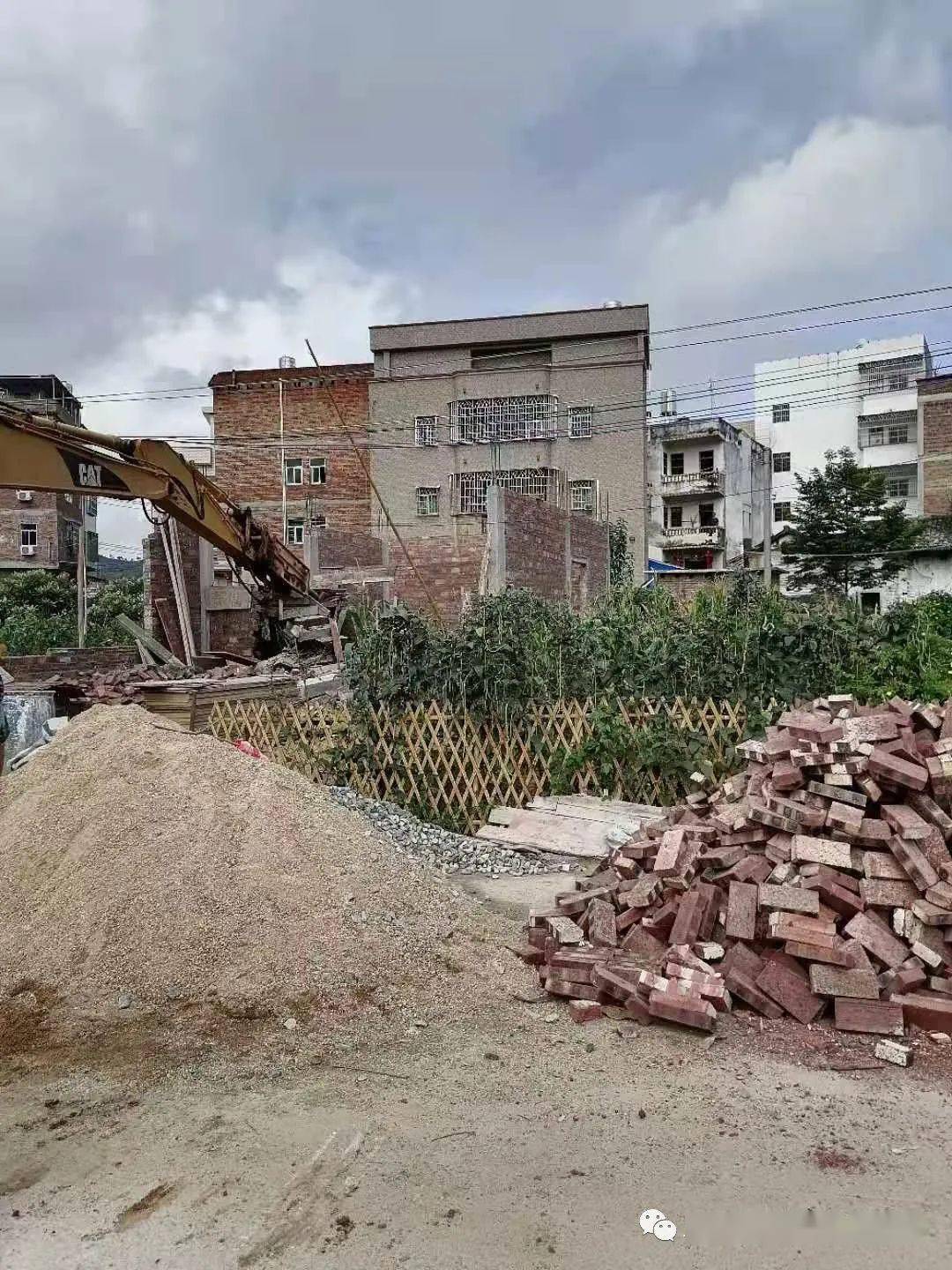 拆!五华棉洋镇依法拆除3座违法建筑