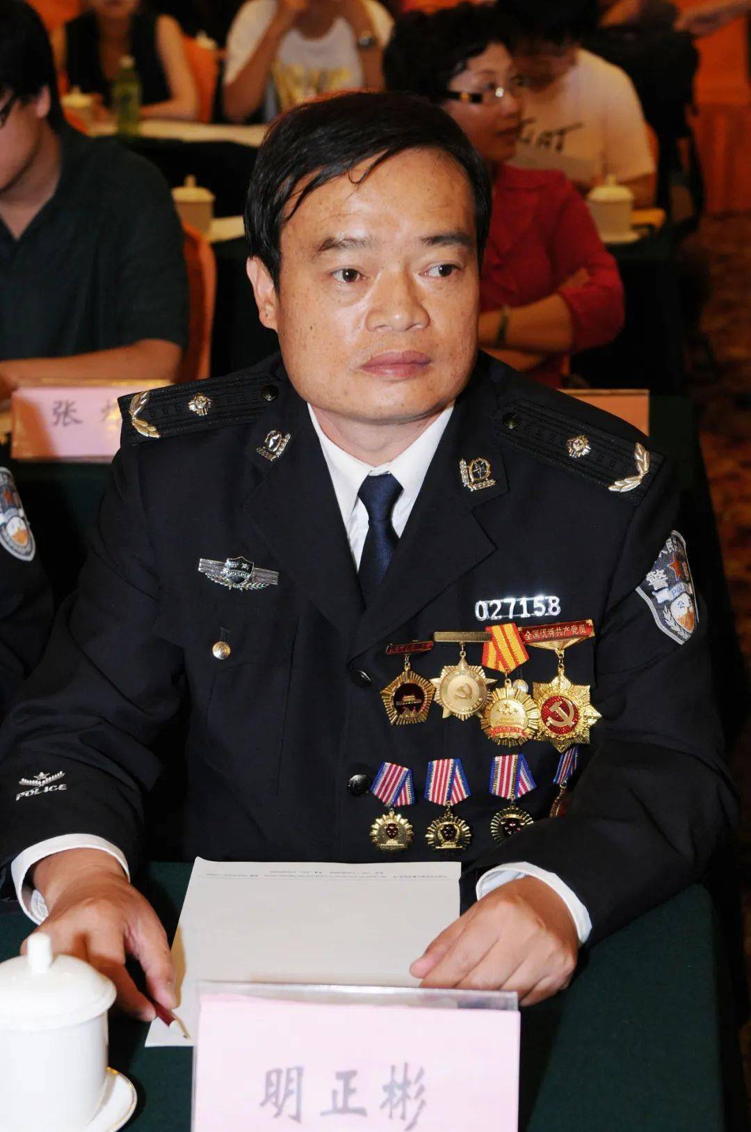 "刀尖跳舞"的正厅级,出任新职_缉毒