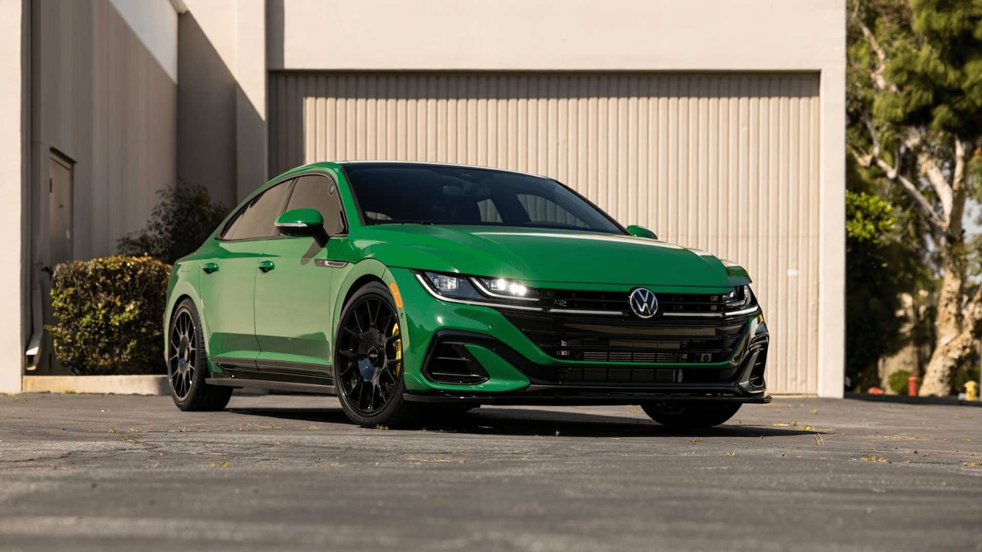 从这辆arteon big sur概念车可以看出并没有太多大