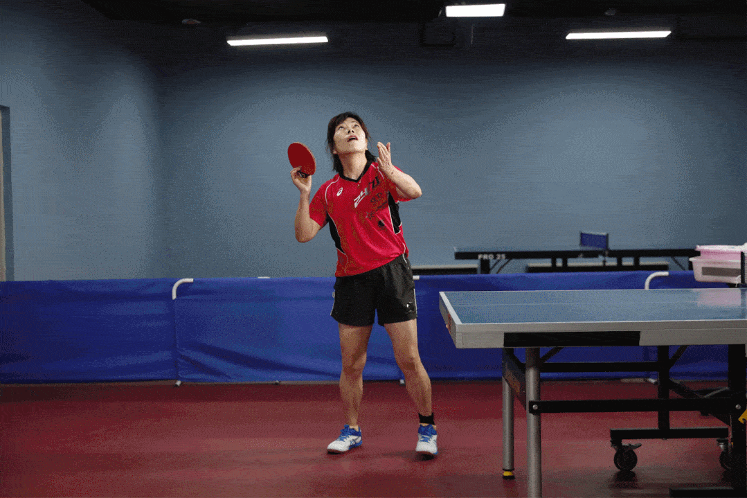 业余圈里的大杀器:直板正胶 高抛发球|业余高手_乒乓球