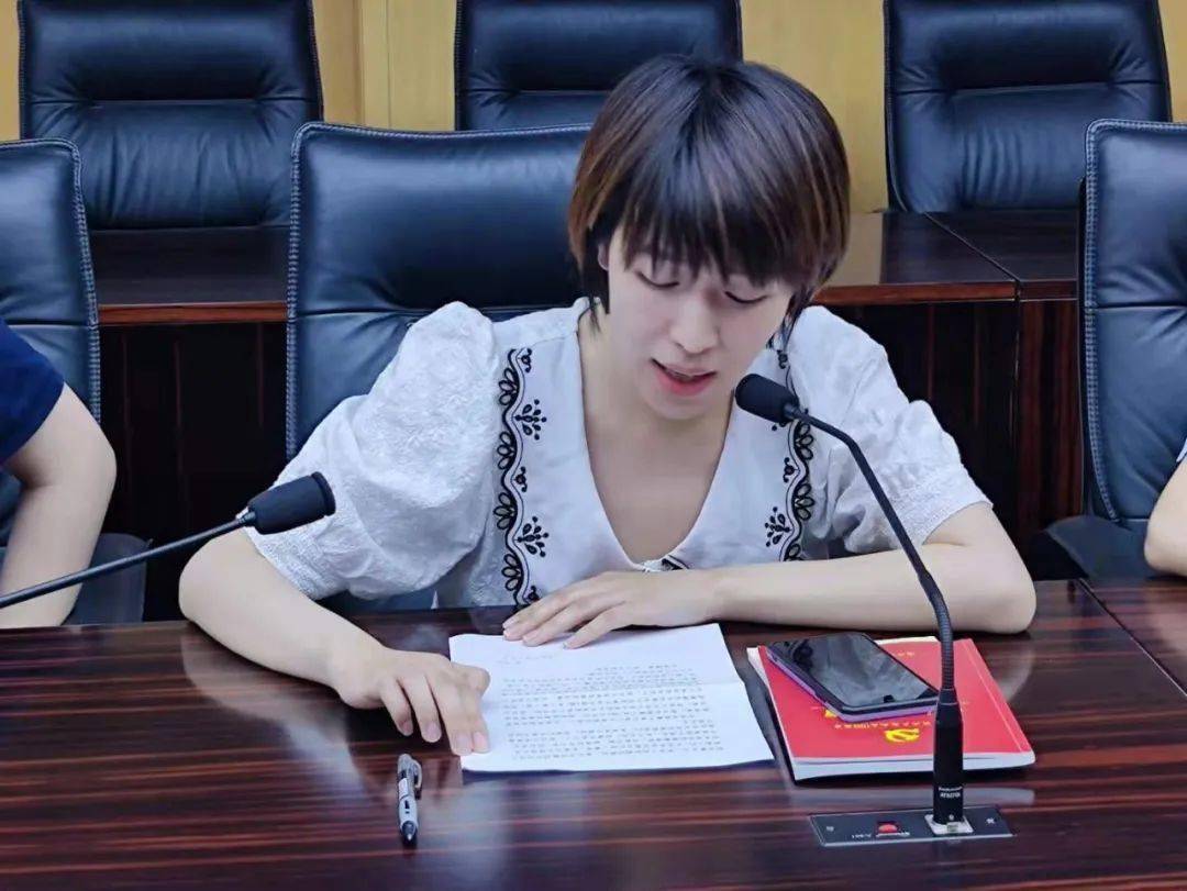 王岩岩——《赵云霄写给女儿启明的信》张恒——《陈觉写给妻子赵云霄