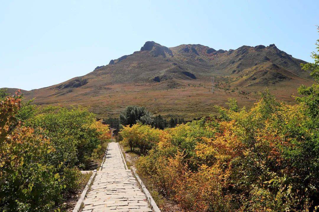 辽太祖陵▲ 巴林左旗巴林左旗隶属内蒙古赤峰市,是富河文化,契丹·辽