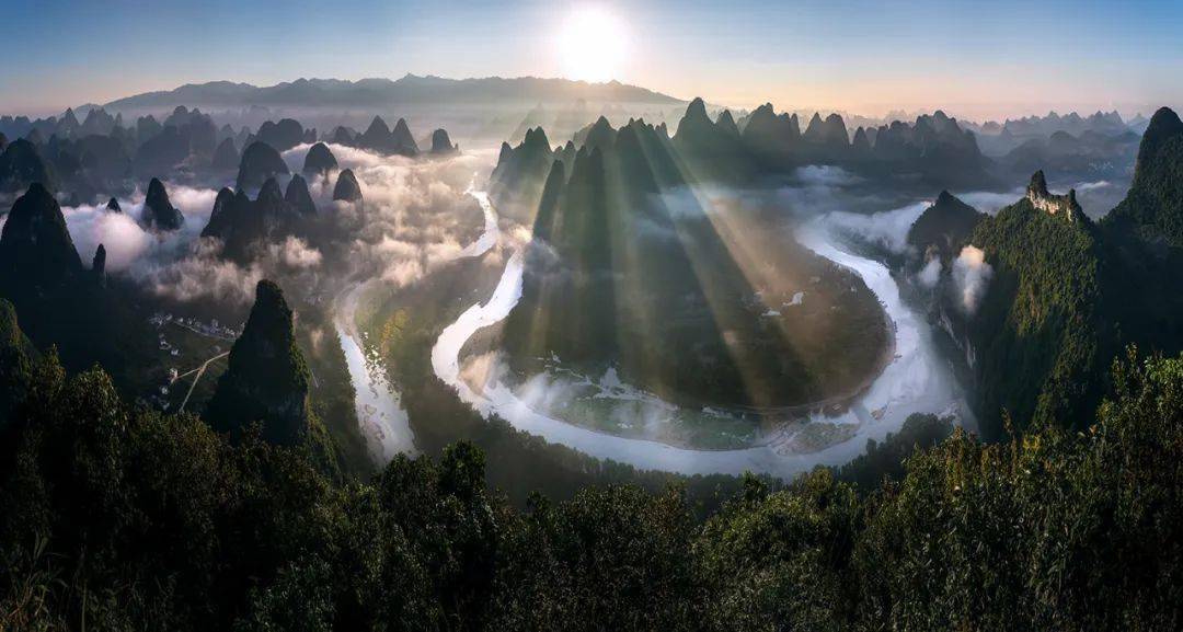 水什么山青成语_山青水秀图片(3)