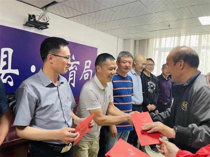 陈亮看望慰问亳州援疆支教教师_教育