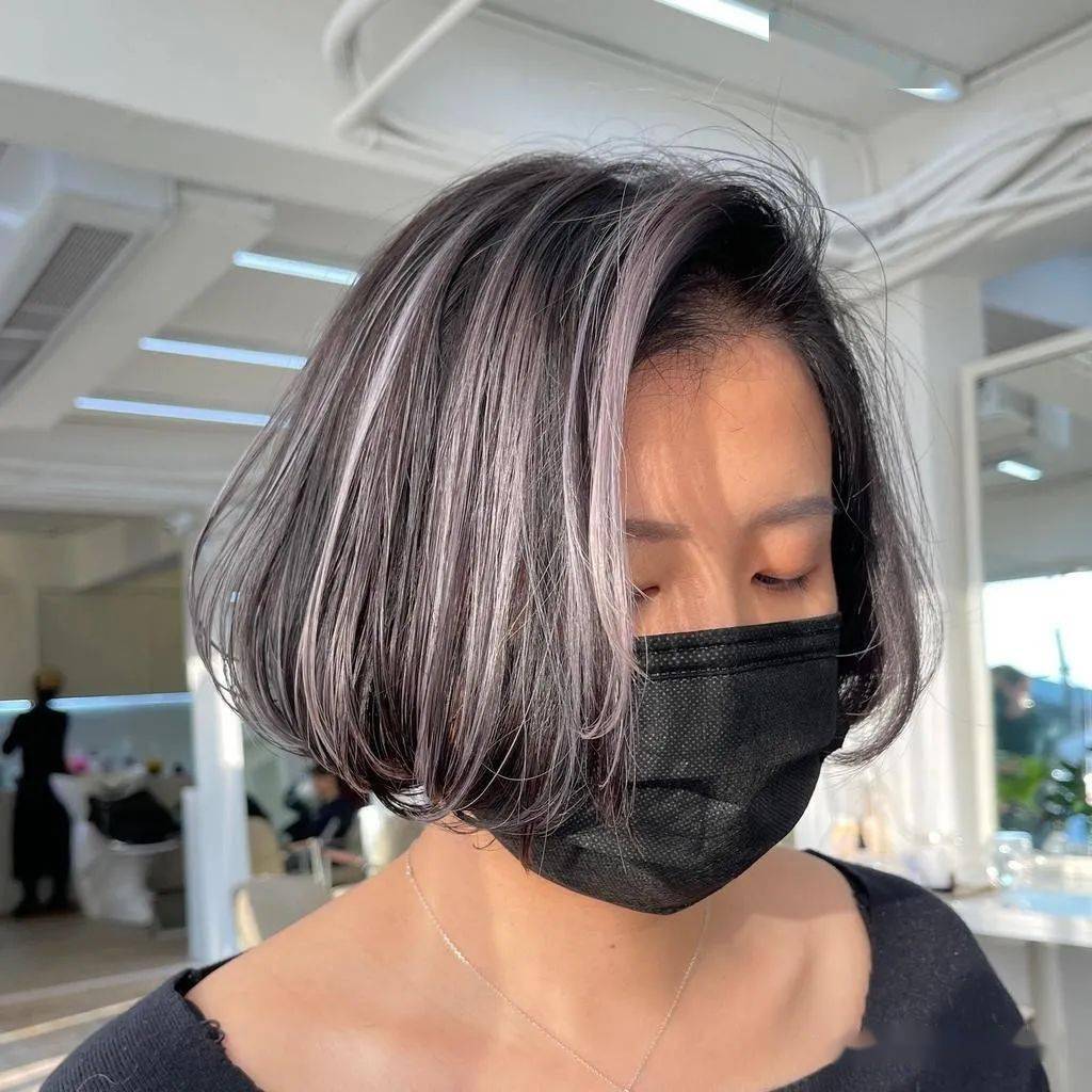 短发灰色系光线染