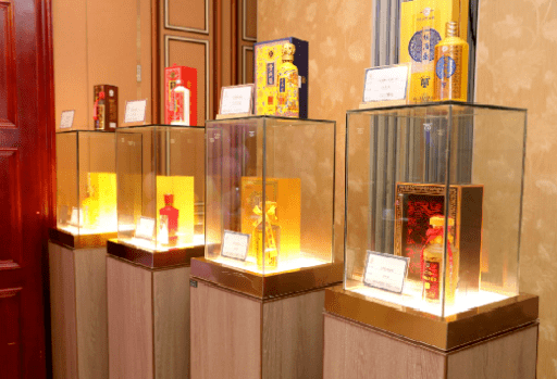 直击现场新余首届人气爆棚的公益酱酒品鉴会