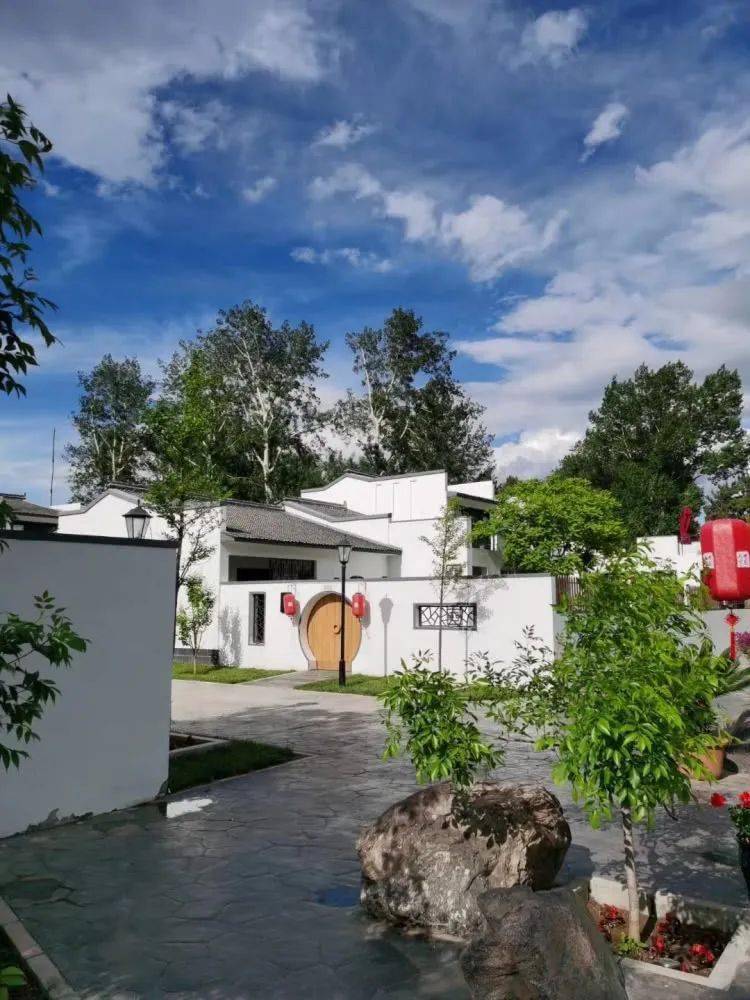 延庆民宿之网红徽式美宿一棵树在北京都能感受白墙黛瓦的徽式独院美宿