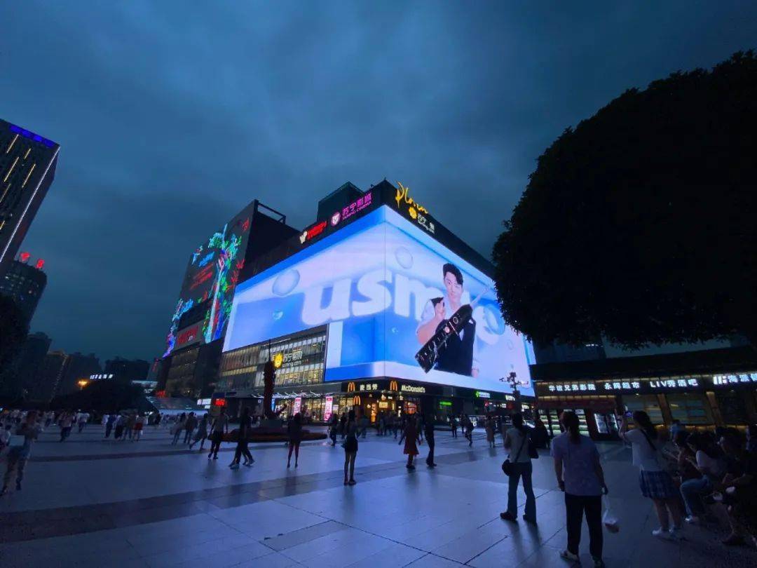 以裸眼3d为例未来户外数字媒体形式将如何演变