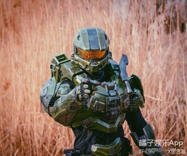 还记得《三生三世》阿离吗?他妈是于朦胧的摄影师?