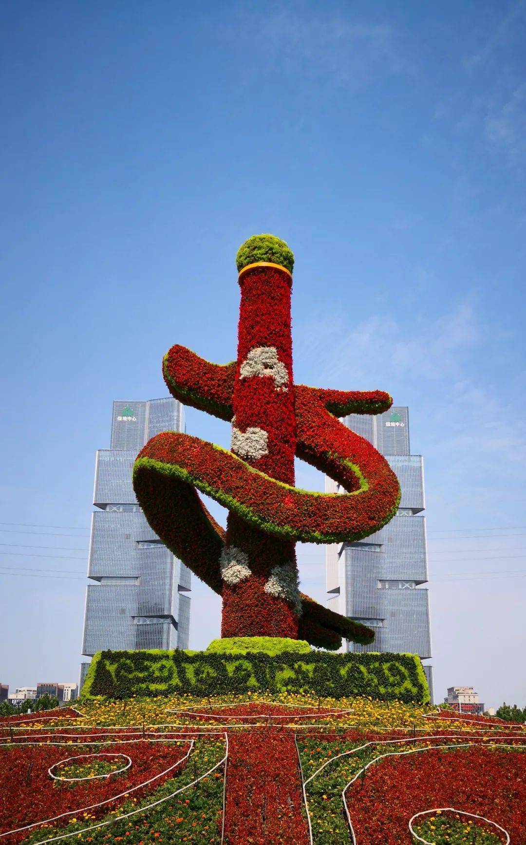 庆祝建党百年,郑州每一处都激动人心!_花坛