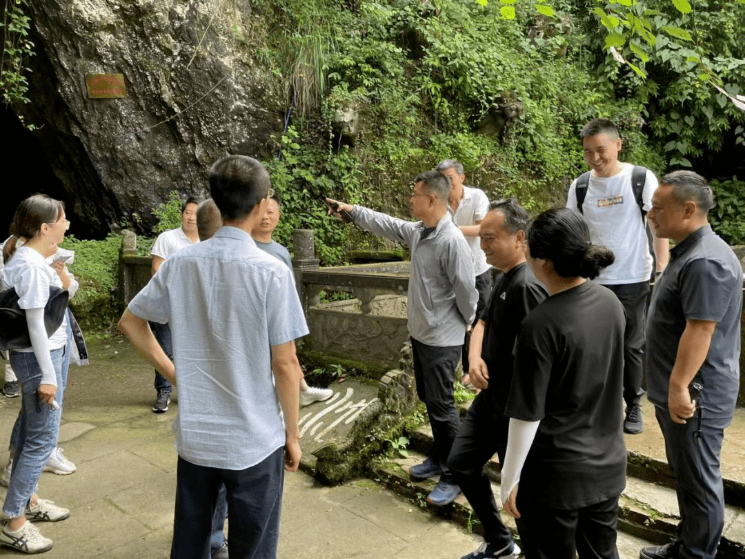 彭州宣传部长图片