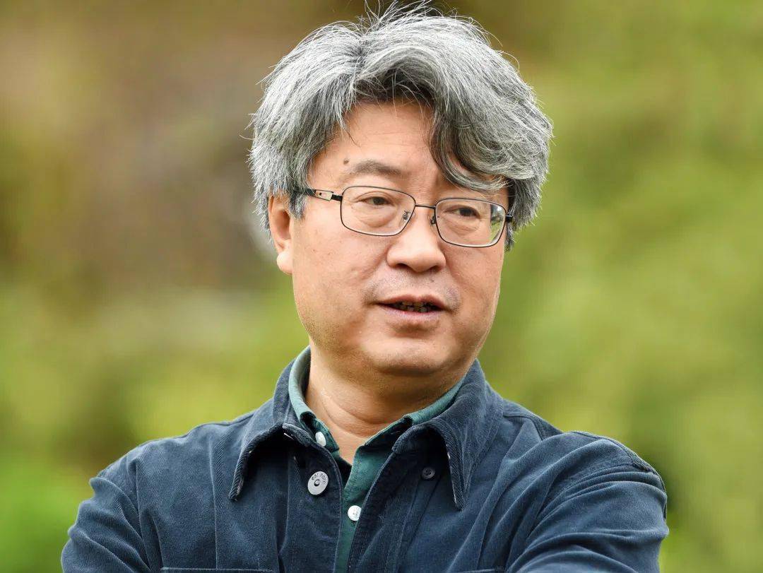 01下面是本次采风活动诗人们创作的诗歌中精选的优秀作品——2021年5