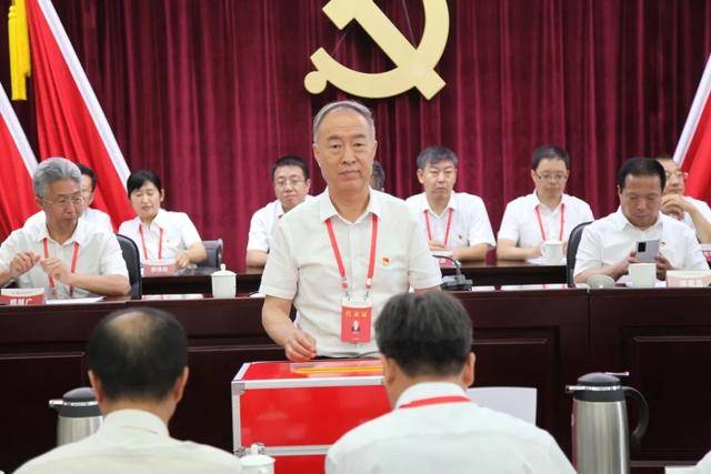 山西省农业农村厅党组书记刘志杰:把"做合格党员"的要求落到实处