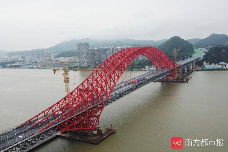 明珠湾大桥正式通车从南沙主城区到珠江街车程缩至10分钟
