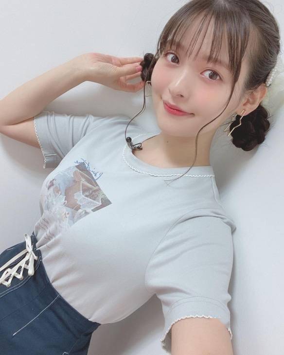 超级甜的双马尾美女声优政委上坂堇美照赏