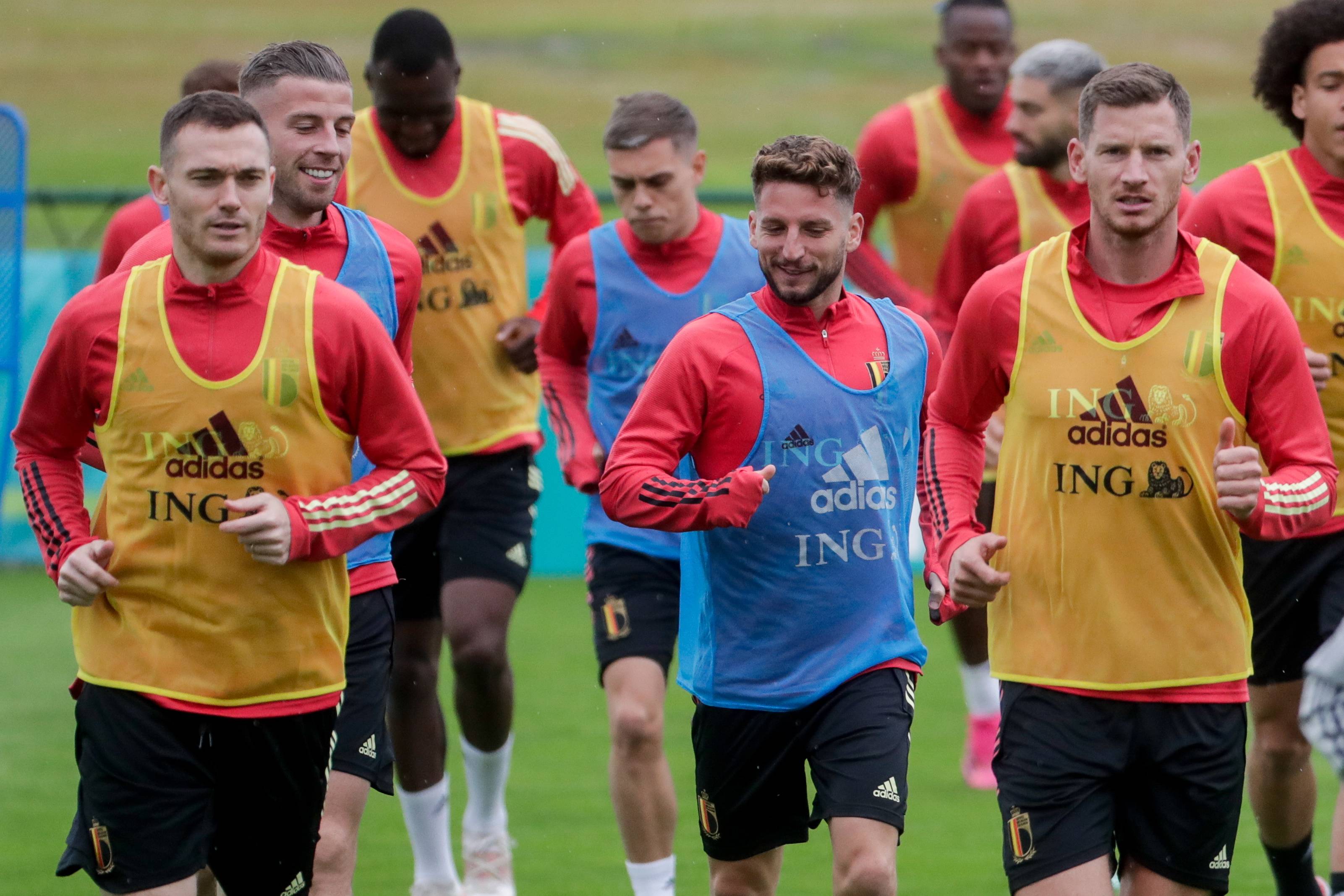 新华社照片,外代,2021年7月2日6月30日,比利时队球员在训练中.