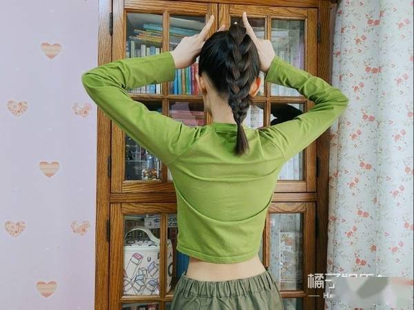 还记得《甄嬛传》里的温宜公主吗?如今已是14岁美少女