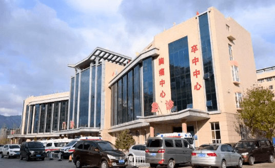 涿鹿县医院资料图:2020年5月18日,涿鹿县人大考察调研团对狼窝村古