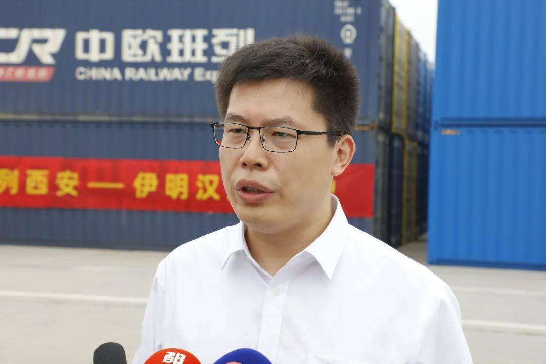 不负时代不负韶华长安号再出发