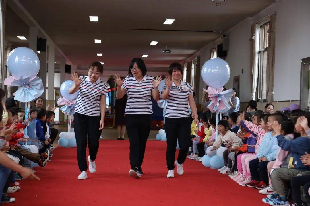 成长|【校园动态】昆明市人民政府机关第三幼儿园大班毕业典礼大一班篇