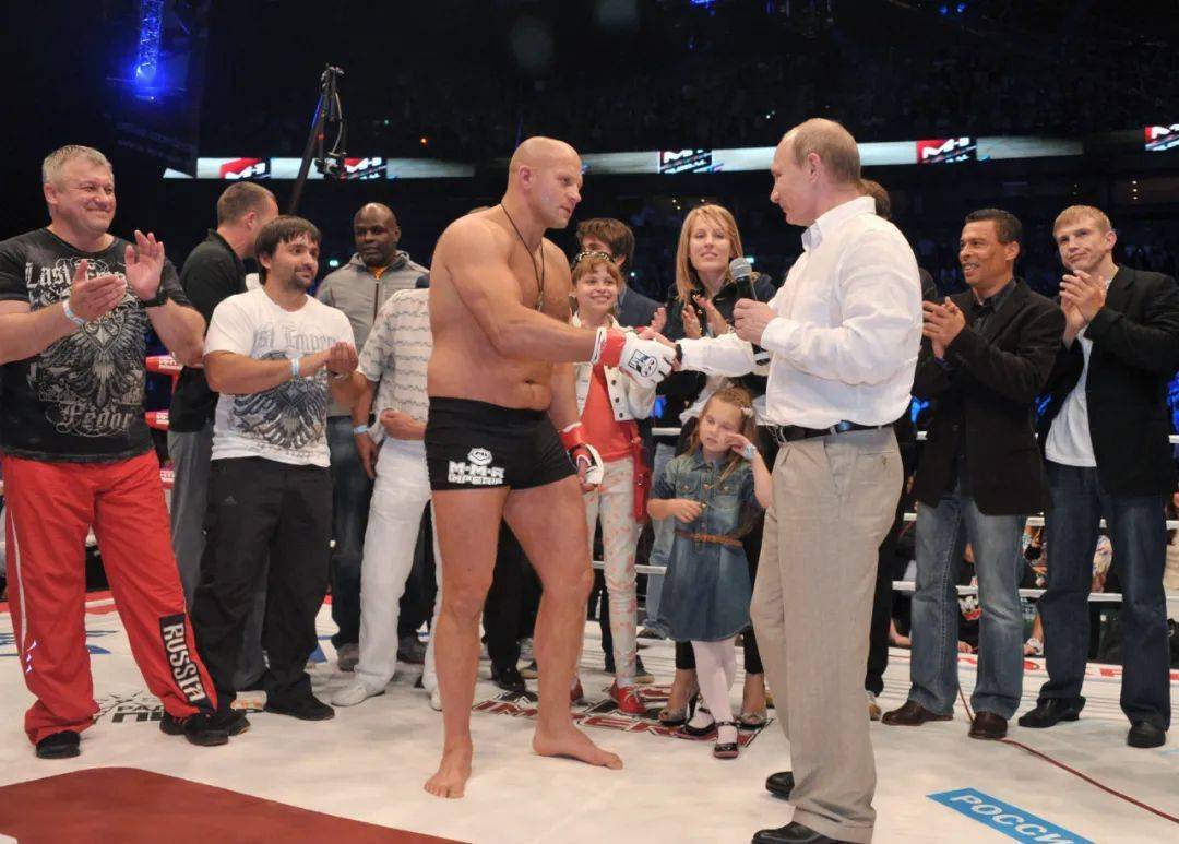 目前已经确定,mma届的超级名将菲多·艾米连科(fedor emelianenko)