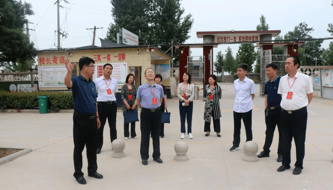 庞巍斌|祥符区人大常委会组织代表视察中小学幼儿园规划建设工作