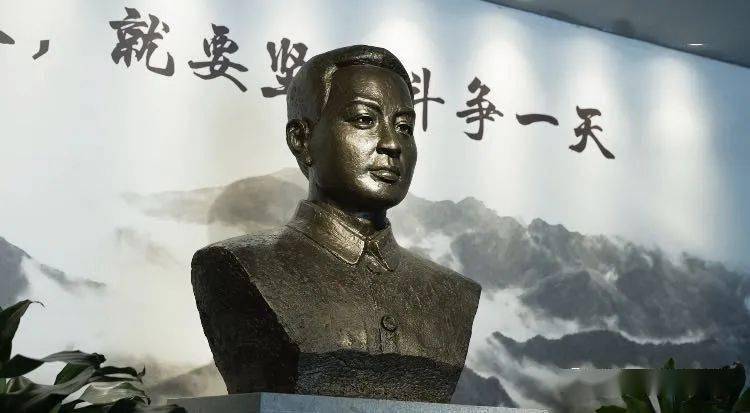 百名主播导游走读红色百景武义县水碓后村徐英烈士纪念馆