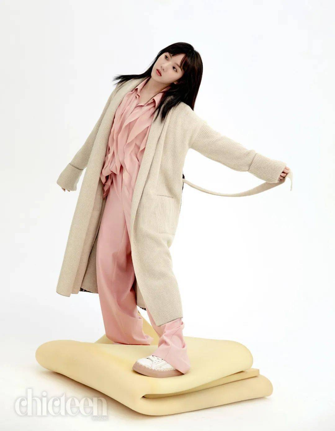 苏晓彤黎明闪耀的霞光