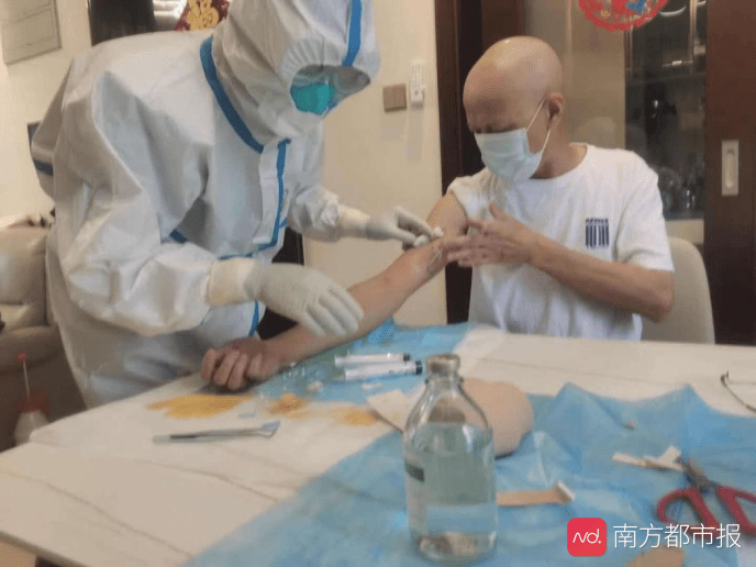 高风险区|市红会医院抗疫“头燕”刘剑烽：我是党员我先上