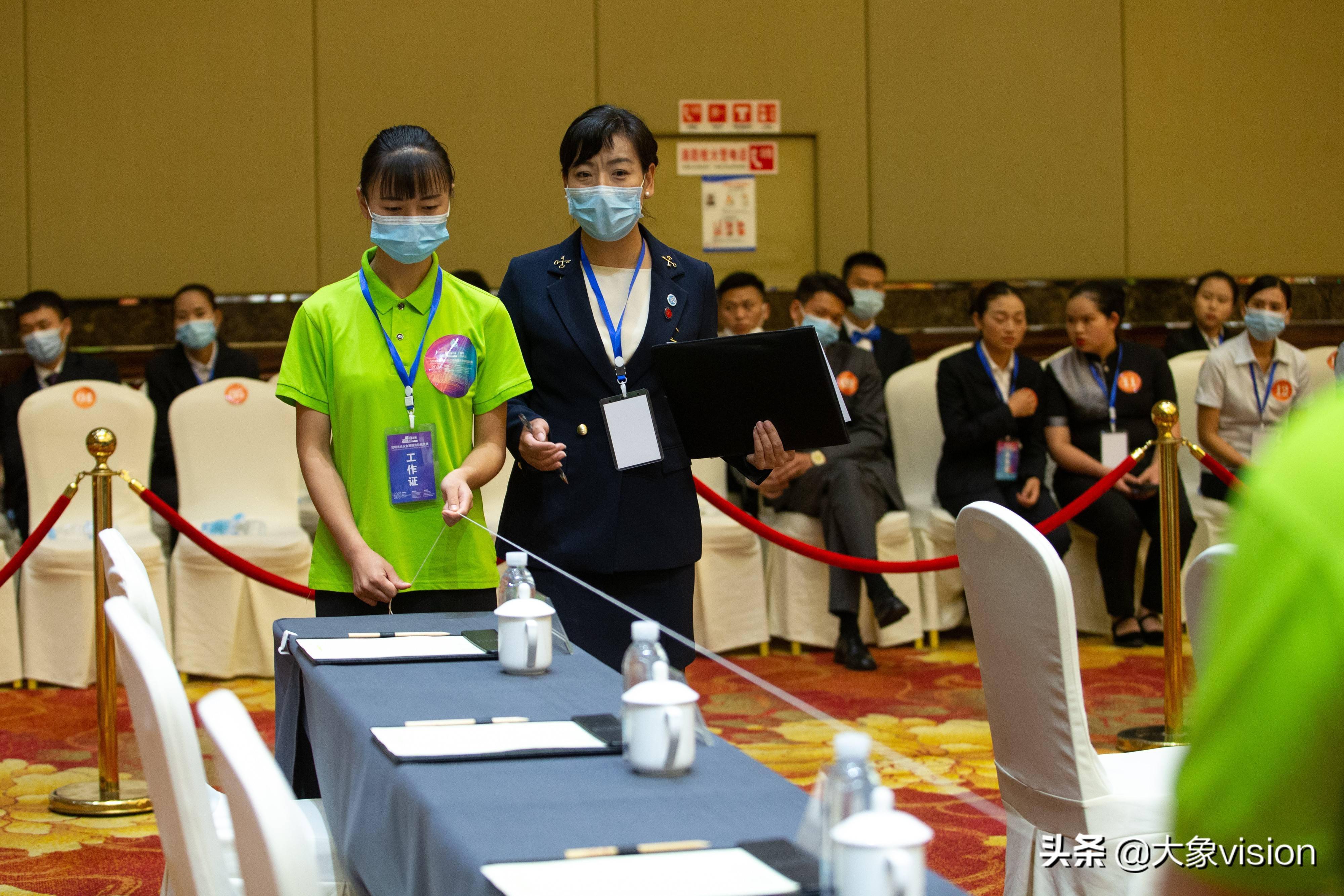 的大检阅,竞赛全程线上同步直播,向全社会展示了会展人员的形象和风采