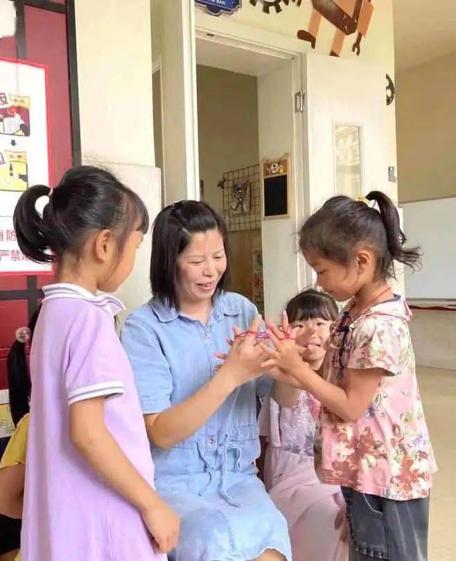 小汪|“学前教育砥砺十年” | 用心保育 满获幸福