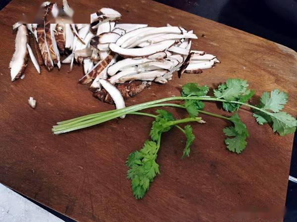 如何切胡萝卜教程 fb75415c6871480cb2ecdc8f9a0f4473.jpeg