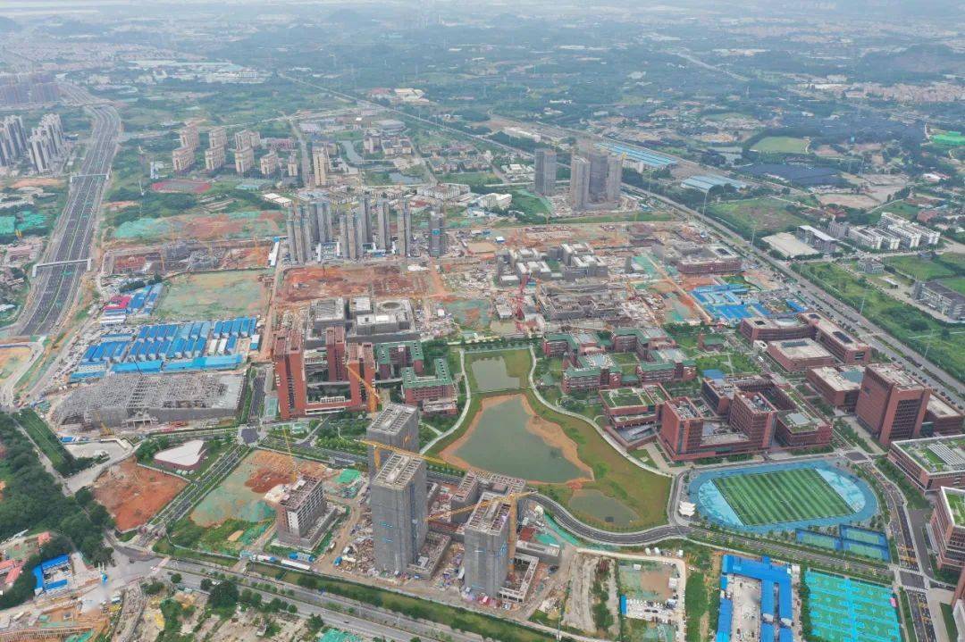 逛了一圈大学城,我终于明白新造为什么有点火了