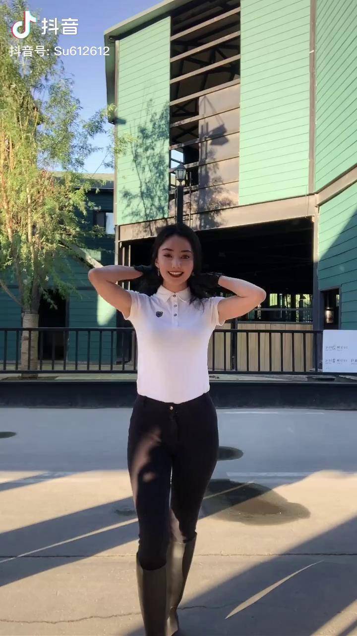 把温柔和心软留给值得的人intizarmahmut 帕尔维娜