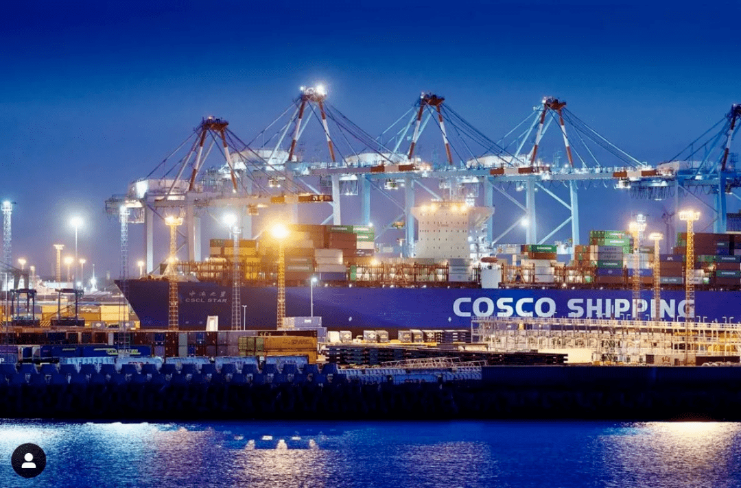 疯狂中远海控上半年净利37093亿