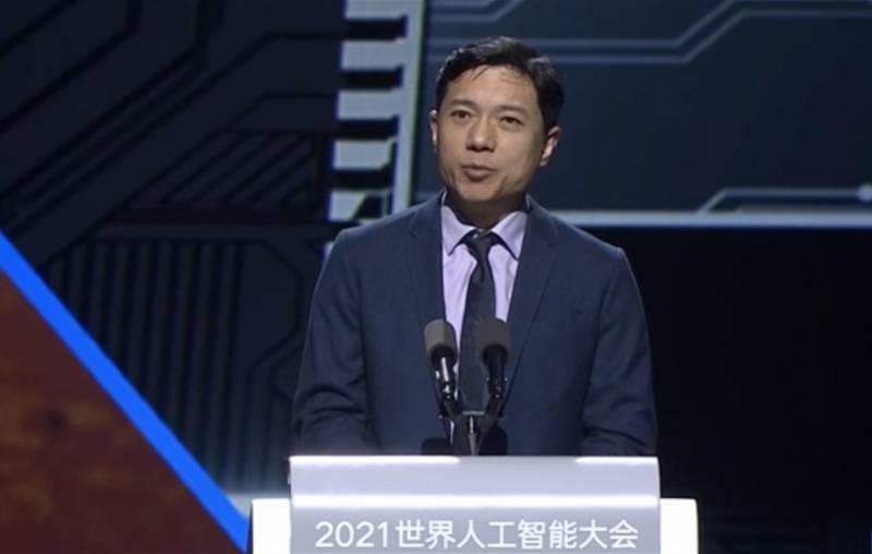 汽车|人工智能大会:马化腾AI探星,李彦宏披露智能汽车上市时间