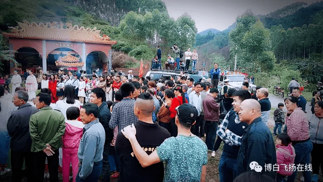 一个地标读懂一座城市民间有呼声重塑绿珠女雕像博白人你怎么看