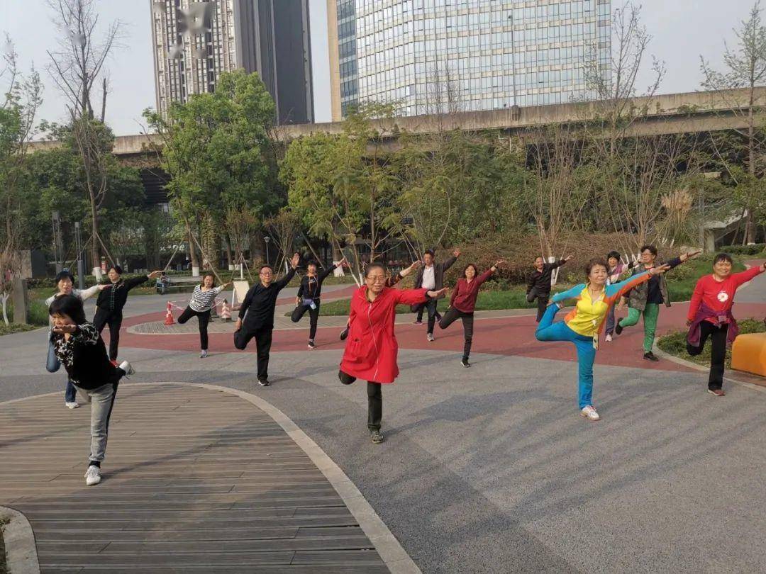 丁一|体医融合的成都实践(二)｜科学运动，让“暴走老汉”放慢脚步