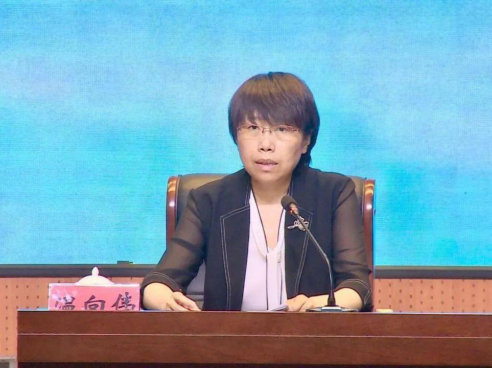 刘涛强调,张江徽严重违纪违法案件再次警醒我们,党风廉政建设和反腐败