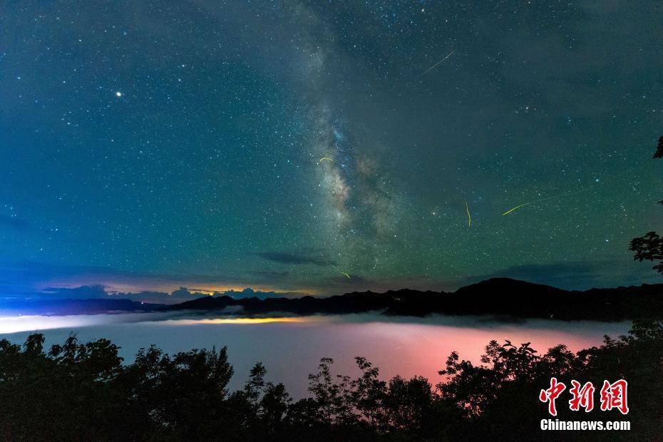 beauty|Dreamly cloud-sea stars in Baokang, Hubei