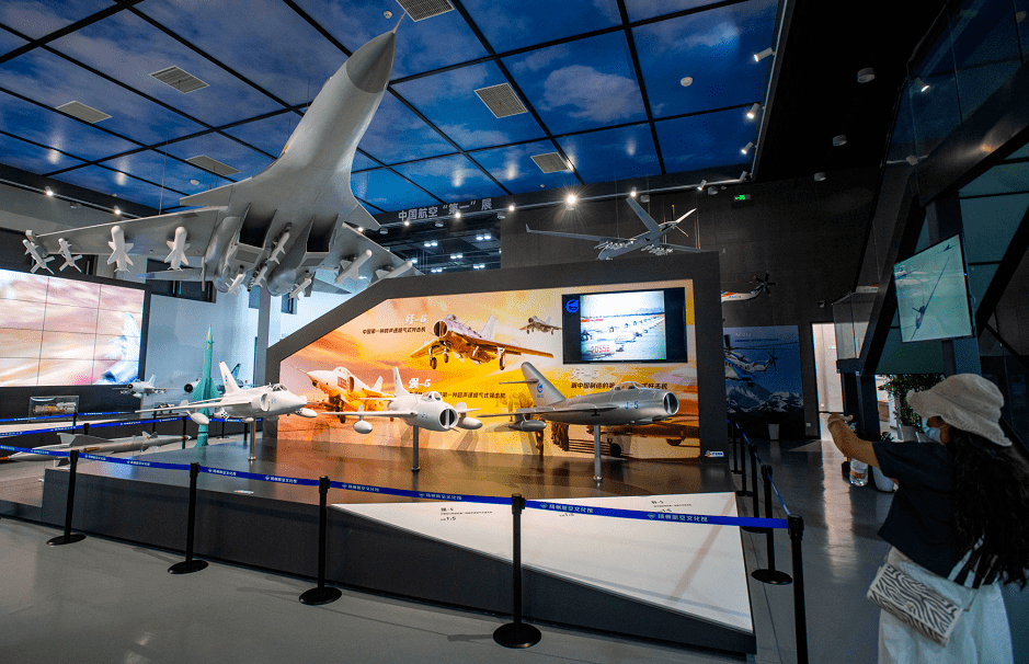 03扬州科技馆热度指数:扬州科技馆属于综合性自然科学技术博物馆,融