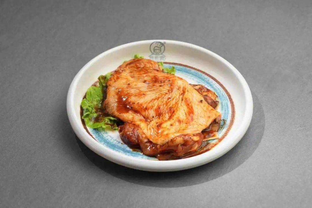 火遍全网的雅莉家烤肉空降国际庄99元抢超值烤肉套餐牛肉粒喷香入味