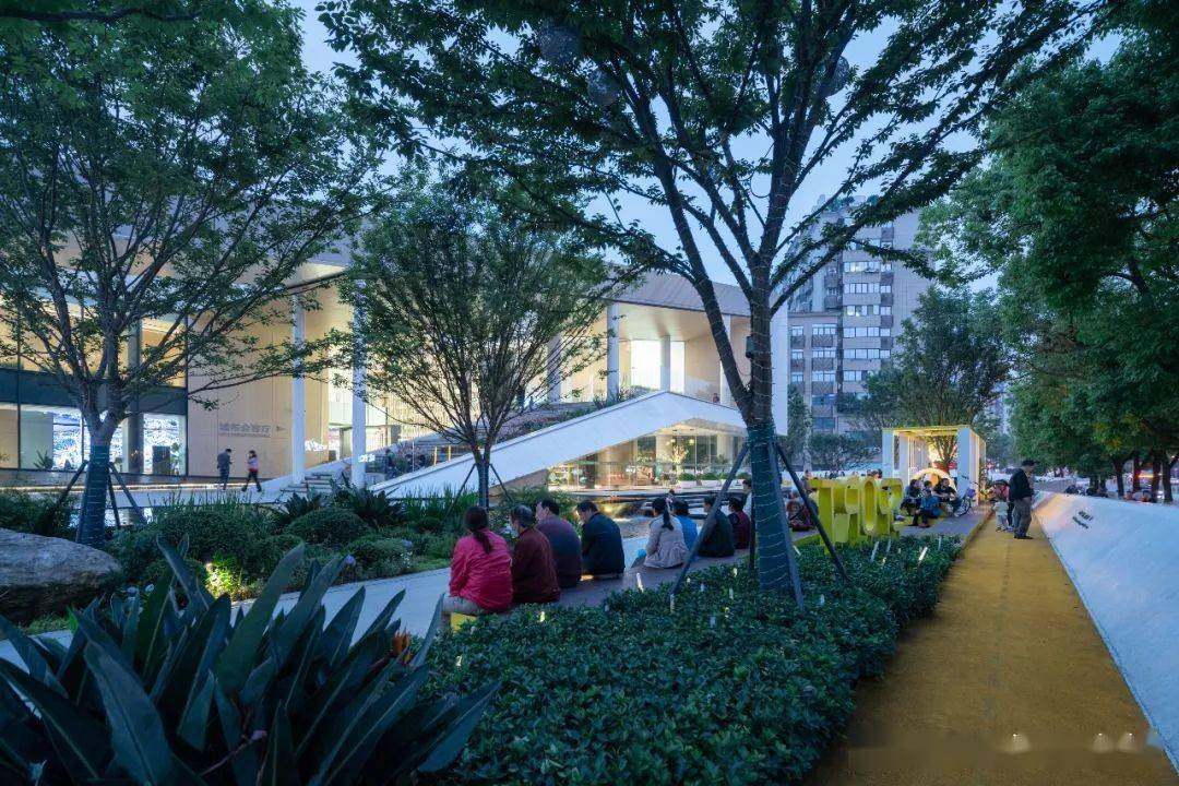 城市向外温度向内丨武汉万科宜昌宜翠锦城