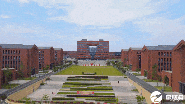 怀/虚/涵/育 修/己/立/人宁波大学科技学院成立于1999年4月,是浙
