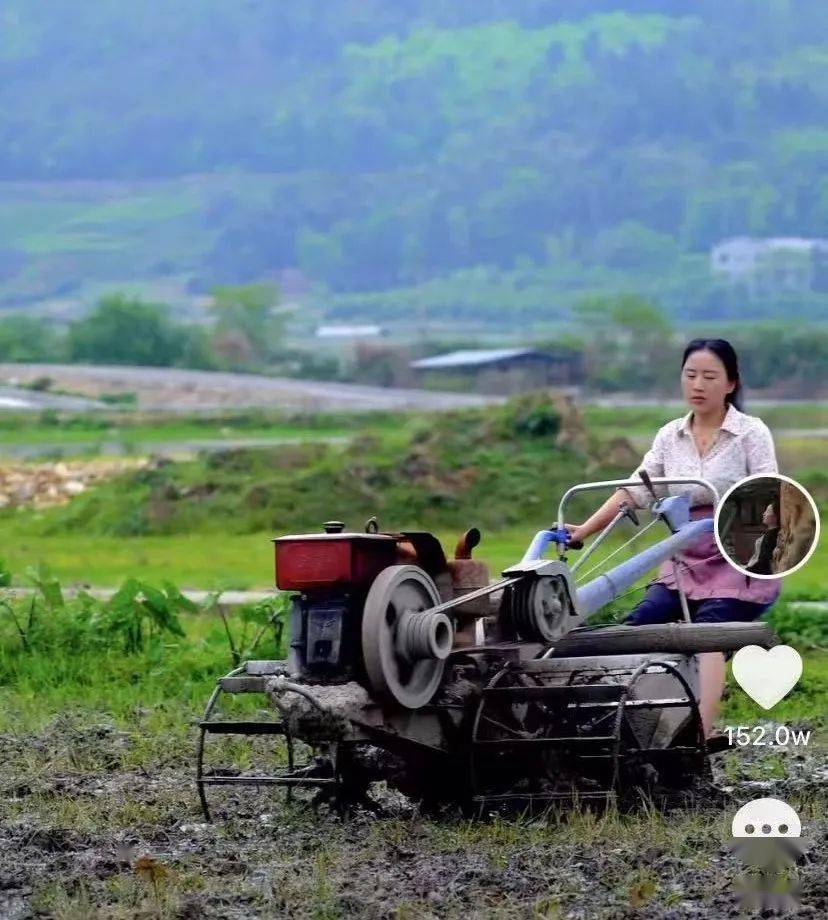 农村离异带娃妇女逆袭千万网红三年靠短视频赚千万网友唯一能超越